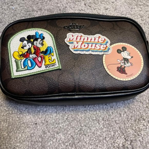 Game Disney Collaboration Minnie Patches Brown Shoulder Bag